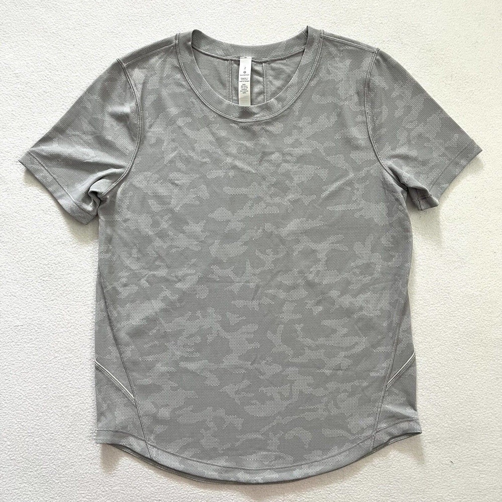 lululemon athletica Gray Camo Short Sleeve Tee